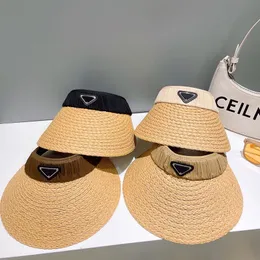 Projektant duży rachunek słoneczne czapki słomkowe czapki dla kobiet luksusowe ochrona UV klipowe damskie golf golf golfowy letnie regulacje plażowe wakacje na nakrycie głowy asorty