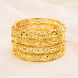 Bangle 4PCS 24k Abito da donna europeo Cintura da sposa Gioielli oro / argento Colore Caftano marocchino Fibbia in metallo Punk Regali da donna