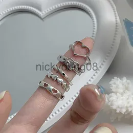 Obrączki moda Hollow zestaw pierścionków z sercem 5 sztuk elegancki Vintage srebrny kolor regulowany kobiety palec urocza biżuteria wesele prezent dla dziewczyny x0625