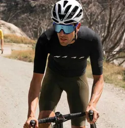 Bisiklet kıyafetleri erkekler bisiklet kıyafetleri siyah bisiklet kıyafetleri hızlı kuru bisiklet kısa kollu mtb mallot ciclismo enduro gömlek bisiklet giysileri uniformhkd230625