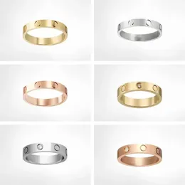 Love Rings Womens Designer Ring Couple Jewelry Band Titanium Steel Com diamantes Casual Fashion Street Classic Gold Silver Rose copules anel 4/6mm carti anel de casamento