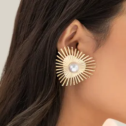 Dangle Chandelier Earrings For Women Pearl Flower Heart Aesthetic Jewelry Vintage Accessories Stud Designer Summer Bohemian Big Golden Earrings 230621