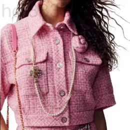 Kadın Yün Karışımları Tasarımcı Tweed Coats Kısa Blouson Ceket Mektup Düğmeleri Vintage Ceketleri Katlar Milan Ronum Marka Üst Giyim Aje8