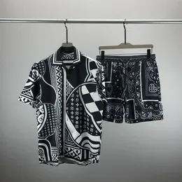 2 Mens Designers Set Set Trange Trange 2023 Модные мужские спортивные костюмы.