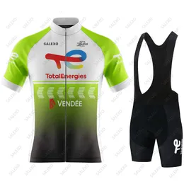 Cykeltröja sätter Total Energies Team Cycling Jersey Set Summer Mtb Ropa Maillot Ciclismo Mens Clothing Road Bike Shirts Bicycle Bib Shorts 230621