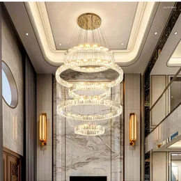 Hängslampor ljuskrona lyxiga villa 5/7 cirklar lampor el hall modern 3 sidokristaller hängande krom guldstål ledlampa