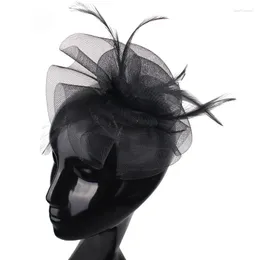 Berretti Vintage Women Feather Flower Fascinator Hat Accessori per capelli da donna Wedding Party Floral Mesh Veil Headband Hairpin