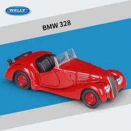 Diecast Model Car Welly 1 24 328コンバーチブルカー合金車ダイキャスト玩具車両モデルミニチュアスケールモデル子供向け230625