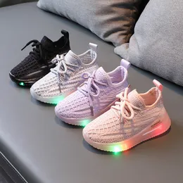 Sneakers Kids Fashion Childrens Led Shoes Boys Girls Tliged Glowing For Kid Baby With Lysande 230626