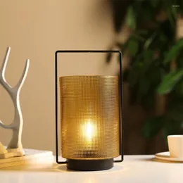 Lampade da tavolo Lampada a batteria Lanterna a LED senza fili alimentata con timer da 6 ore per feste di decorazioni per la casa all'aperto