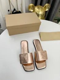 Diseñador Rai Sandalias de cuero Sandalias de banda delgada desnuda Mujeres Tacón alto Correas elegantes Tacones de gatito 0623