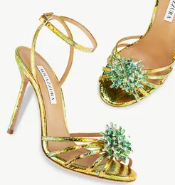 2023S/s lyxiga aquazzuras kvinnor stardust sandaler skor juvelerade blommor-embellation höga klackar flytande klänning lady gladiator sandalias eu35-41, med låda