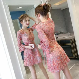 Vestidos casuales Vestido de encaje Mujer 2023 Primavera Cuello en V A-line Con para mostrar temperamento Retro Sen Tops florales franceses