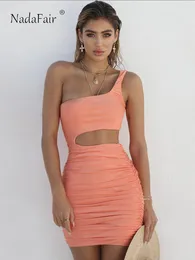 Mistura Nadafair Corte a roupa de vestido de verão sexy de mini festas de verão Rouched uma bainha de ombro Bandagem 2021 vestido de corpo marrom curto -marrom