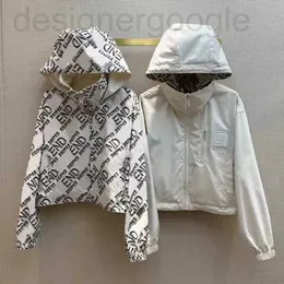 Women's Jackets designer Designer 2022 Capsule Collection Hooded Fashion Reversible Full FF Long Sleeve Jacket ORAW