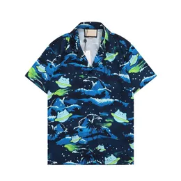Erkek tasarımcı gömlek yaz kısa kollu rahat düğmeli gömlek baskılı bowling gömlek plaj tarzı nefes alabilen T-shirt giyim # 507