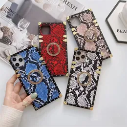 Luxury Snakeskin Square Ring Holder Phone Case For Iphone 14 Pro Max 13 12 11 Snake Pattern Python Print Kickstand Cover Shcokproof Anti Drop 1PCS