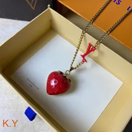 Fashion Womens Strawberry Necklaces Designer Pendant Necklaces Stainless Steel Double Sided Red Letter Carving Clavicle Chain Necklaces Jewelry With Box