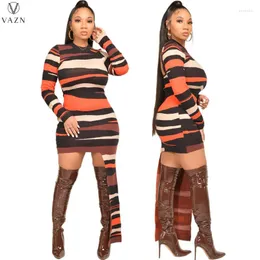 Casual Dresses Vazn 2023 Luxury Designer Women Fashion Sexig Girl Style Long Dress Sleeve Round Neck Printed Mid