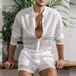 Herren-Trainingsanzüge, 1 Set, Herbst-Männer-Oberteil, Shorts, aushöhlen, einfarbig, Spitze, durchsichtig, Outfit für Hochzeit, Nacht, Strand, modische Herren-Zweiteiler-Anzüge x0627