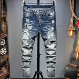 Mens Jeans Pants Designer Jeans Black Stickers Light Wash Ripped Motorcykel Revival Joggers True Religions Jeans For Mens broderi Pants Dsquare Jeans