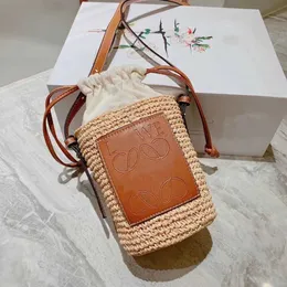 Модельер-дизайнер маленькая сумка для ведра