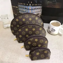 Yüksek kaliteli 4pcs set tasarımcı yeni kadınlar kozmetik çantalar organizatör ünlü makyaj çantası seyahat torbası makya