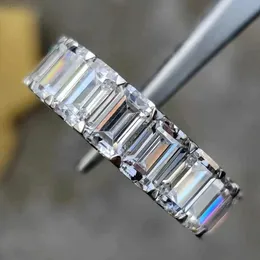 Anello da uomo in argento sterling S925 con diamanti in oro con taglio smeraldo Vvs Moissanite Hip Hop Fine Band