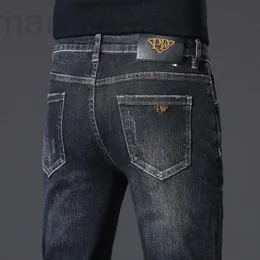 Jeans masculino designer de marca de alta qualidade jeans masculino 2021 outono inverno novo elástico fino pequeno tubo reto cintura média juventude HWHM