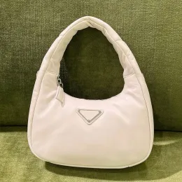 Moda Bolsa de Ombro Pequenas Bolsas Simples Bolsas Transversais Couro Alça Longa Bolso Com Zíper Pacote Axilas Letras 21cm