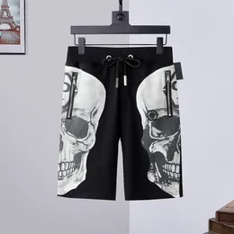 Summer Men's Casual Shorts Svart och vita Skull Rhinestone Print Hip-Hop Style Drawstring Elastic Bekväma andningsbara sportshorts