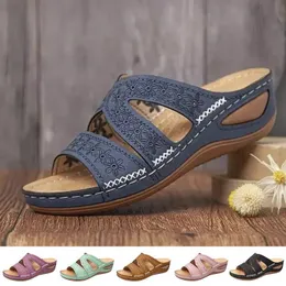 Sandali Sandali con zeppa da donna estivi Sandali con punta aperta ortopedici premium Sandali vintage in pelle antiscivolo con plateau femminile casual Scarpe retrò 230628