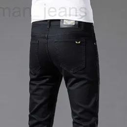 Jeans da uomo firmati Jeans neri di marca europea da uomo slim pantaloni slim fit elastici giovani coreani casual estivi sottili S1FF