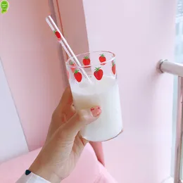 새로운 300ml 딸기 귀여운 유리 컵 짚 크리 에이 티브 투명 워터 컵 학생 우유 내열 유리