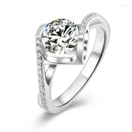 Cluster Rings M05B Romantic Heart Shape Luxury Moissanite Ring 4 Trendy Style 925 Silver Engagement Anniversary 1CT