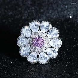 Klusterringar överdrivna körsbärsblomma blomma runda ovala rosa kristall full diamantpar ring för kvinnor geometriska engagemang gåva smycken