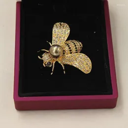 Brooches 2023 Corsage Deserve To Act The Role Of Sweater Coat Suits Decorations Pin Lovely Bee Brooch Female Fashion And Personality