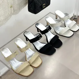 2023 Tasarımcı Lüks Saf renk Yüksek topuklu Slaytlar terlik moda Bayan Özel kumaş Vintage kare kafa zarif Sandalet bayan Stiletto topuk terlik ayakkabı