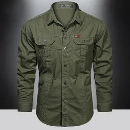 Sukienki dla męskiej koszule 2023 Koszulka ładunkowa Mężczyźni długie rękawowe bawełniane bawełniane wysokiej jakości wysokiej jakości camisa militar lishirt marka odzieży czarne bluzki 5xl 230628