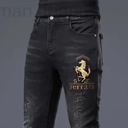 Projektant dżinsów męskich jesień i zima Slim Fit Large Hafted Dżinsy Personalizowana moda Mętna noga Pierwsze spodnie 5JV9