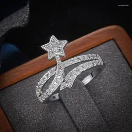 Cluster-Ringe Fancy Star Design Damenring Silber Farbe Zirkonia für Braut Hochzeitszeremonie Party Geschenk Statement Schmuck