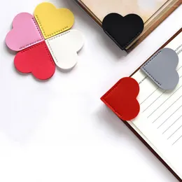 5Pcs Heart Shaped Bookmarks Synthetic Leather Corner For Books Mini Page Markers Book Protect