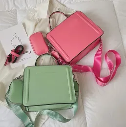 Bolsa de ombro de grife famosa bolsa tiracolo feminina bolsa clássica bolsa de compras de luxo carteira de compras casual capacidade bolsas de moda bolsas