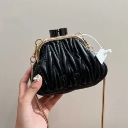 Роскошная сумка-клипса Miu, дизайнерские сумки на ремне, женская модная сумка через плечо с цепочкой, 15 см, мини-сумка с пельменями, сумка-мессенджер, простой стиль