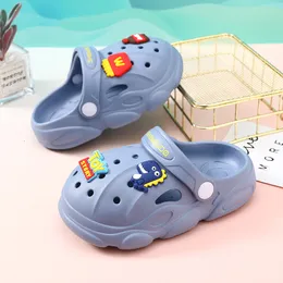 Sandaler Kawaii Cartoon Dinosaur Slippers Child Flat Shoes Cogs for Kids Summer Flip Flops Boys Girls Mules Room Beach Sandaler Pink 230628