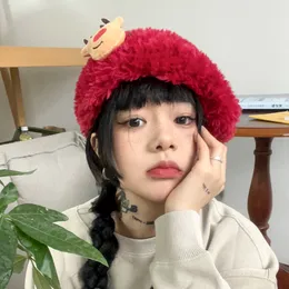 Atmosfera de Natal Boinas Outono e Inverno Pelúcia Quente Ano Novo Chapéus Femininos Vermelhos Foto Good Thing Cute Beret Caps