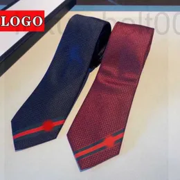 Cravatte firmate Cravatta da uomo 8 cm abito formale da uomo d'affari sposo migliore cravatta a mano da uomo SQPW