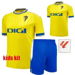 23 24 Cadiz 축구 유니폼 2023 홈 LOZANO ALEX Bodiger 축구 셔츠 FALI MAURO A.PEREA BDIGER I.ALEJO Kids Kit