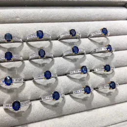 Anillos de racimo 1Pc Fengbaowu Anillo de zafiro azul natural Forma facetada 925 Cristal de plata esterlina Piedra curativa Regalo de joyería de moda para