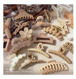 Großhandel Koreanischer Kaffee Beige Große Haarspange Gelee Blume Frosted Haarplatte Hai Clip Haarschmuck